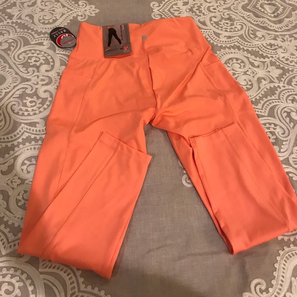 Bally Fitness Desert Rose High Rise Crop Size M - Picture 1 of 8